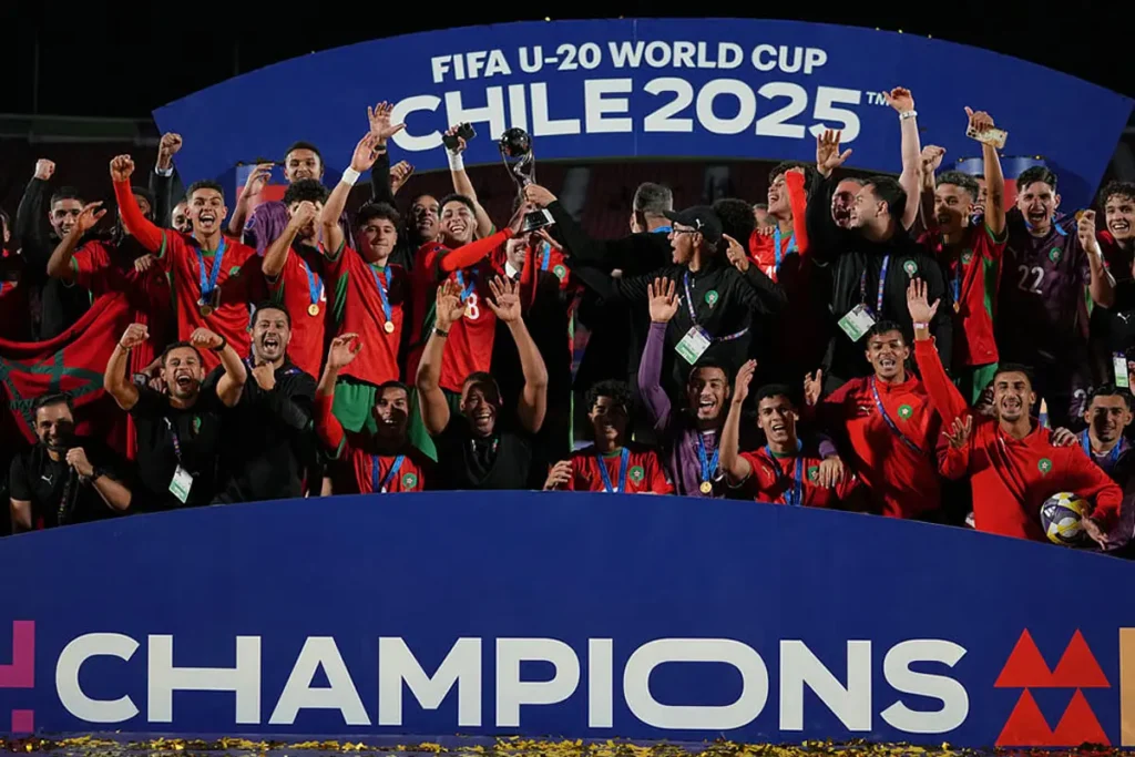 Morocco U-20 squad lifting their maiden World Cup title