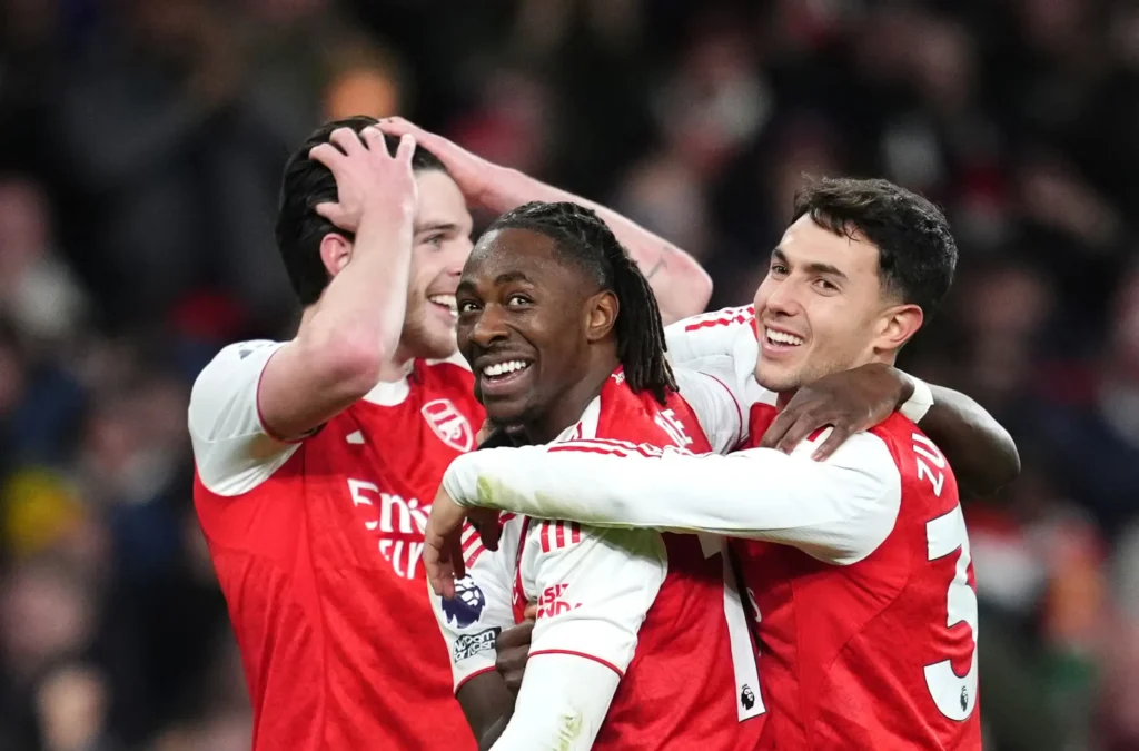 Hattrick Hero Eze in North London Derby