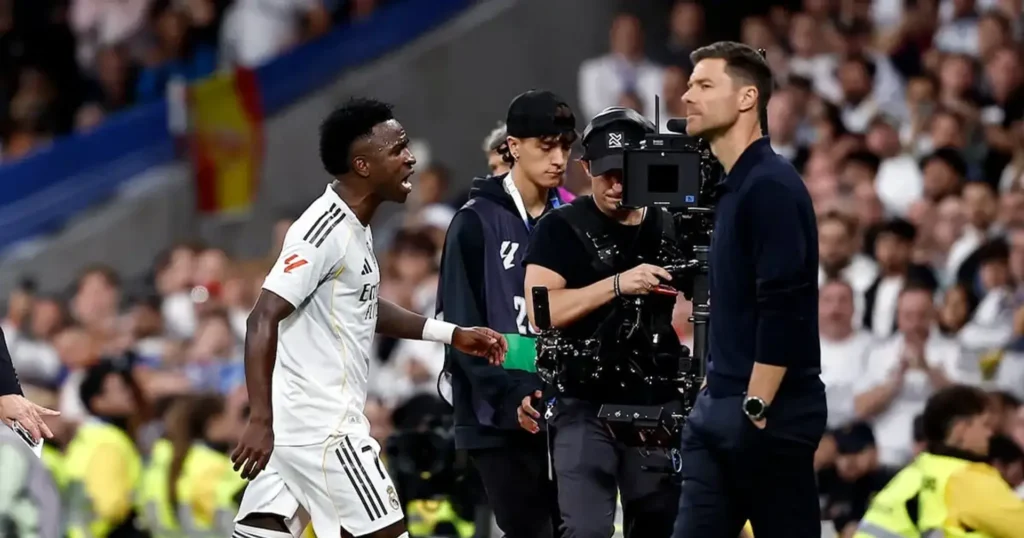 Viniciud Jr.'s strained relationship with Xabi Alonsi