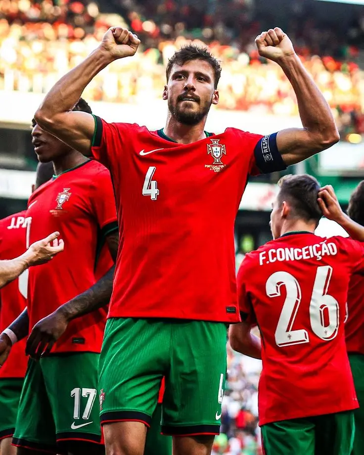 Rúben Dias