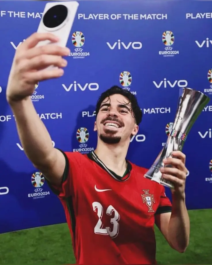 Vitinha – The Tempo Setter