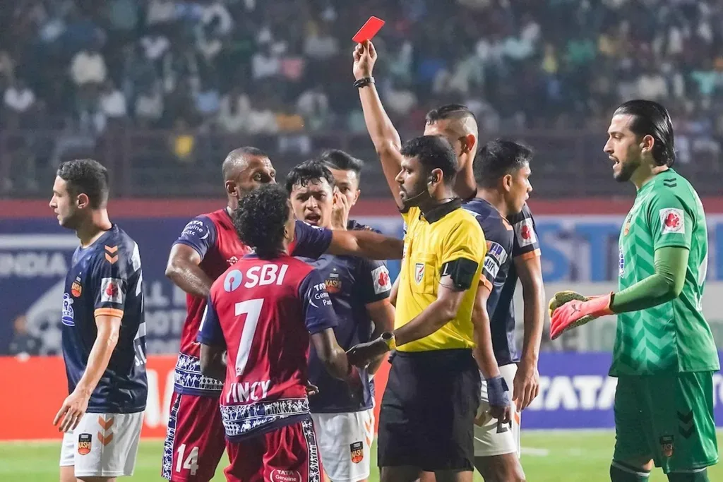 indian super league red card 